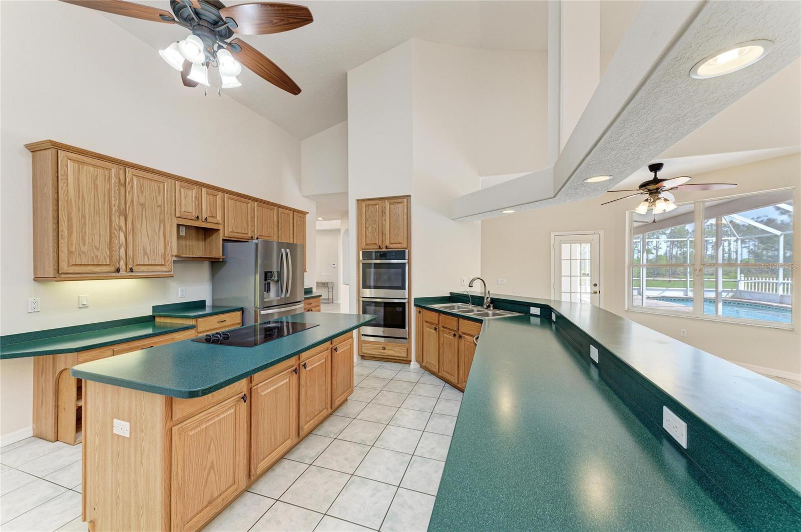 Image 22 of 90 For 21616 67th Avenue E