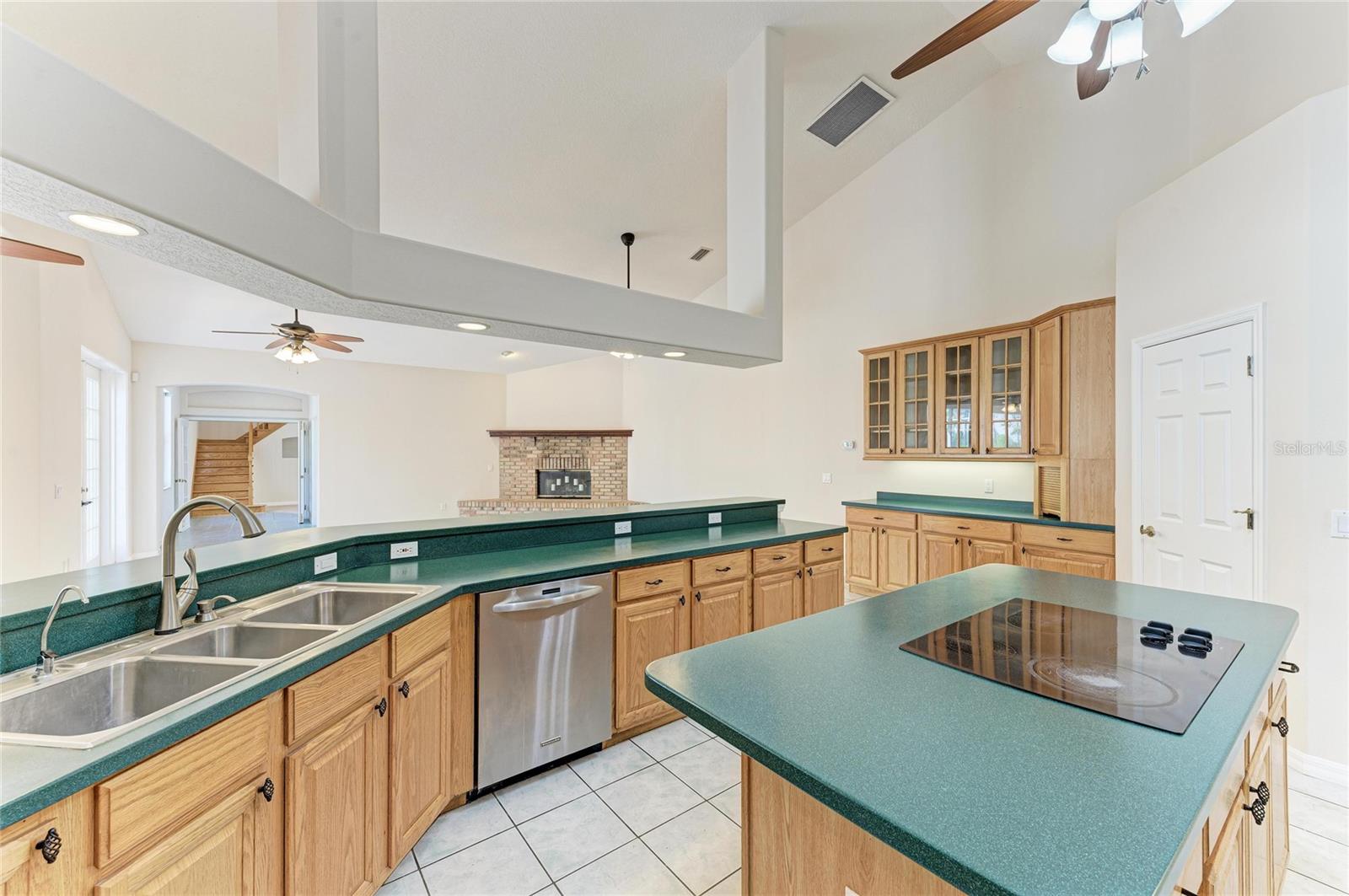 Image 25 of 90 For 21616 67th Avenue E