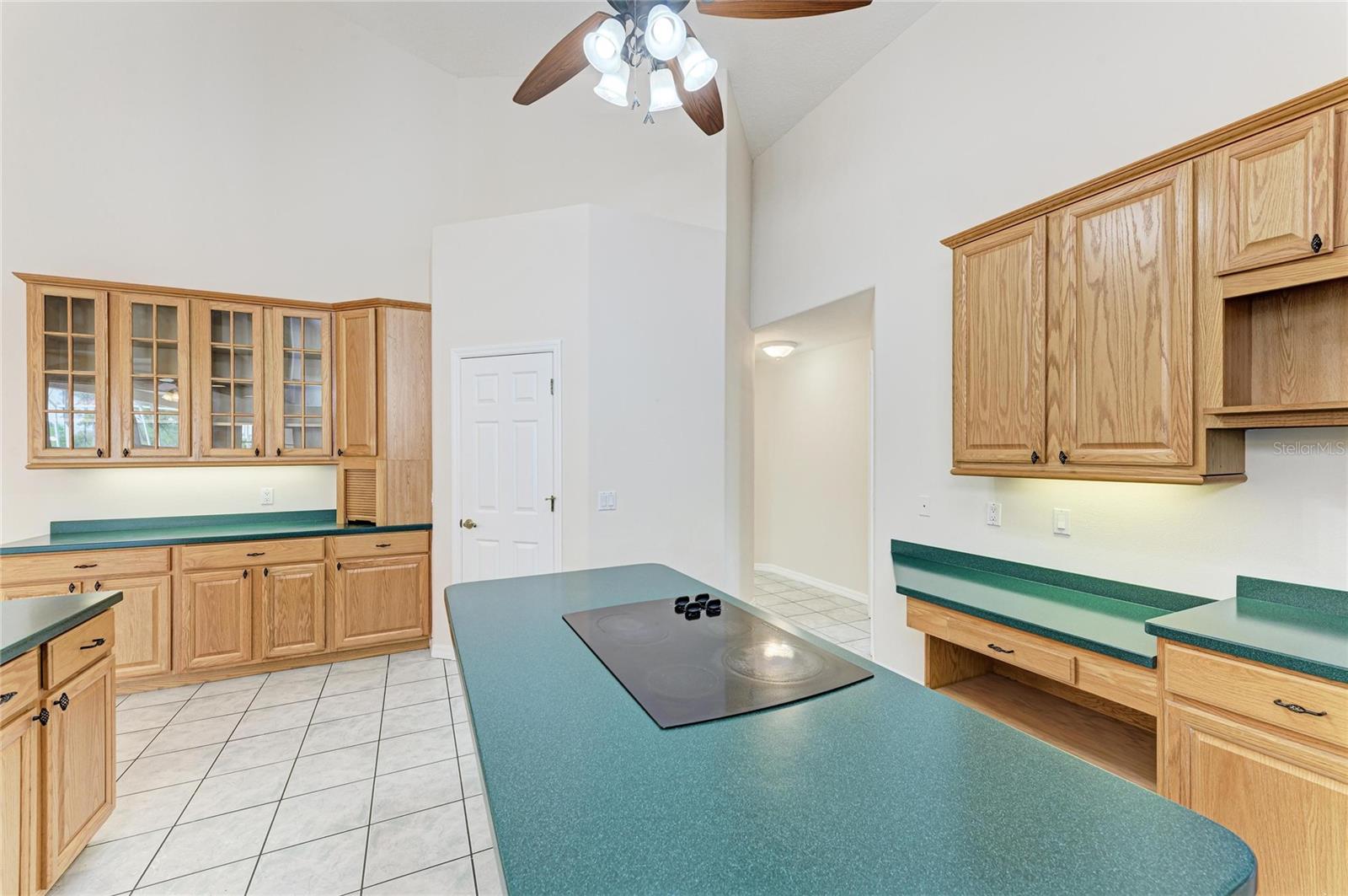 Image 26 of 90 For 21616 67th Avenue E