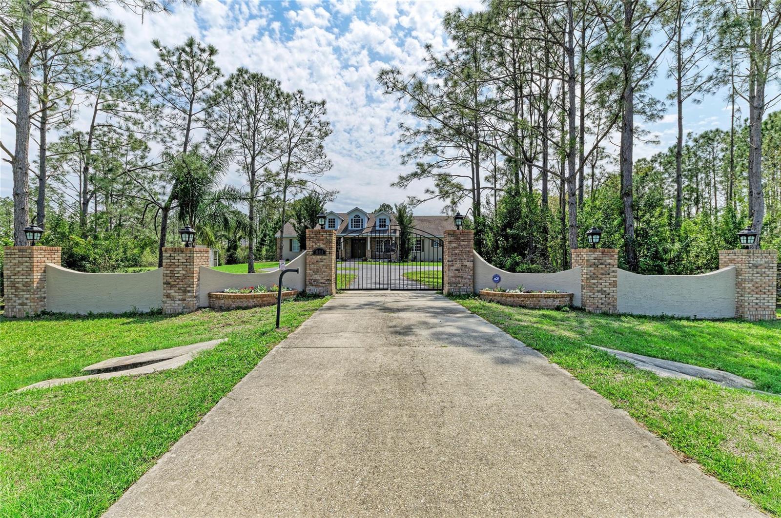 Image 3 of 90 For 21616 67th Avenue E