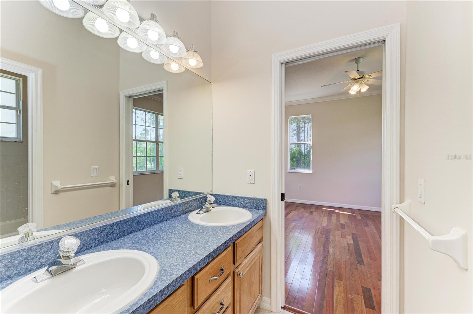 Image 41 of 90 For 21616 67th Avenue E