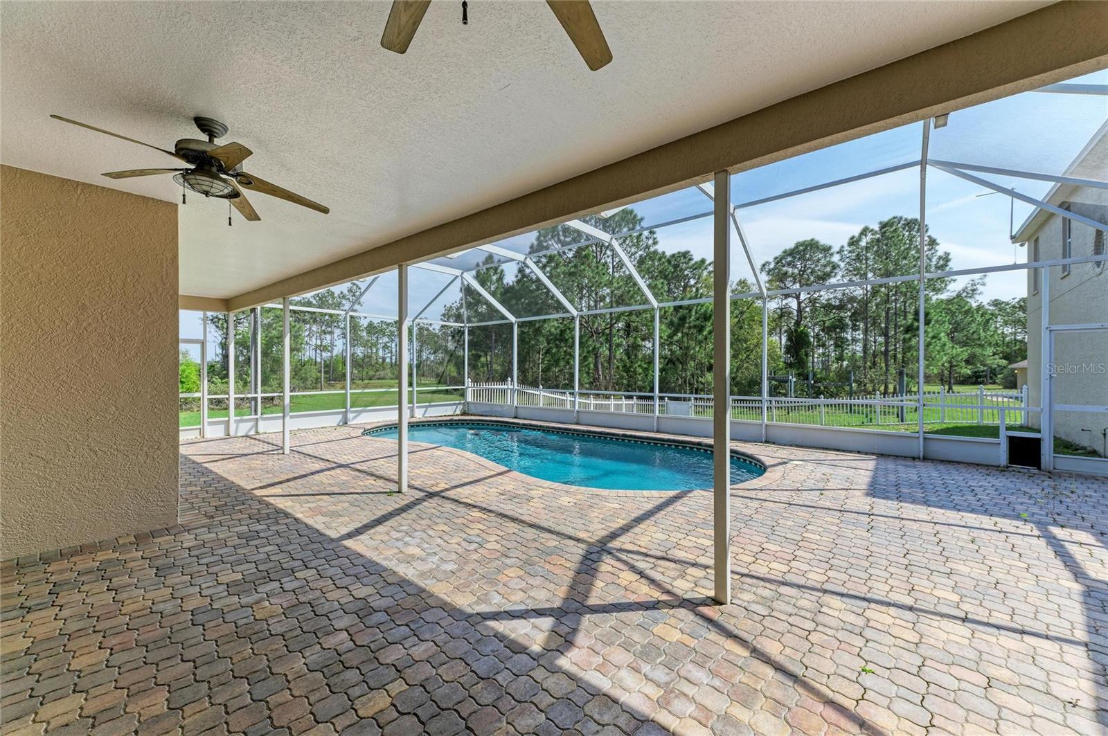 Image 70 of 90 For 21616 67th Avenue E