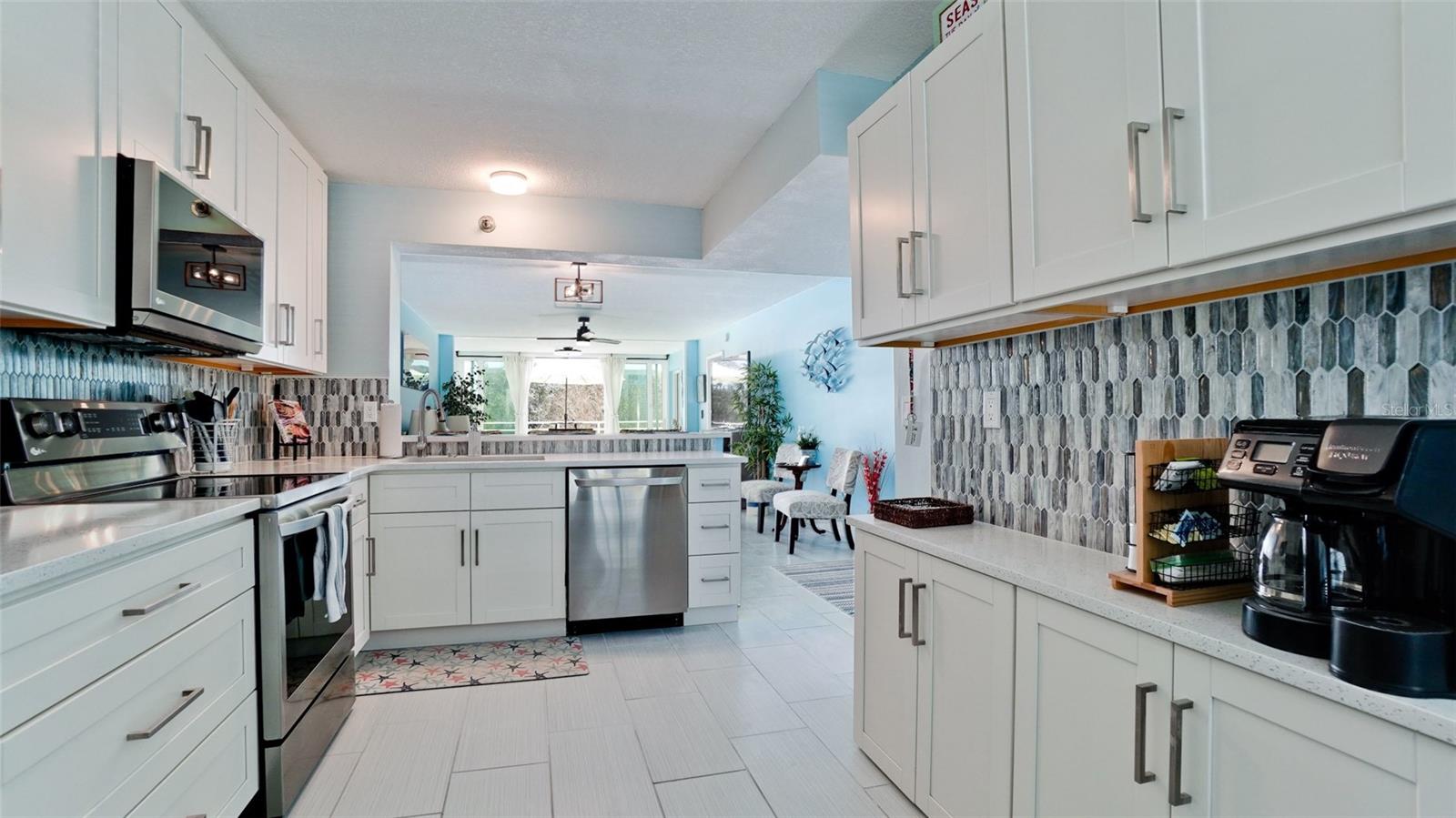 Image 20 of 66 For 4460 Fairways Boulevard 102