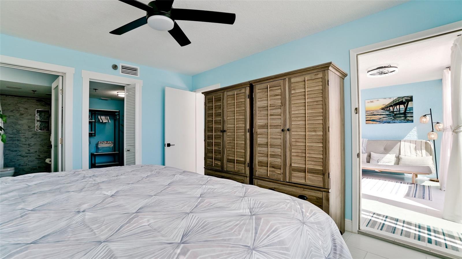 Image 22 of 66 For 4460 Fairways Boulevard 102