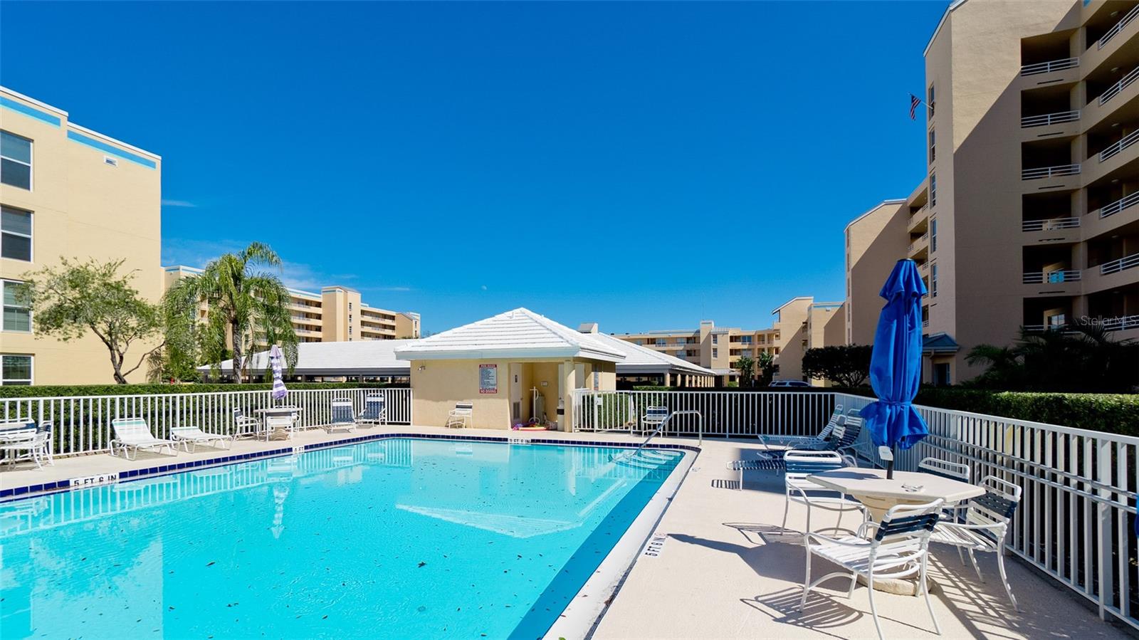 Image 39 of 66 For 4460 Fairways Boulevard 102