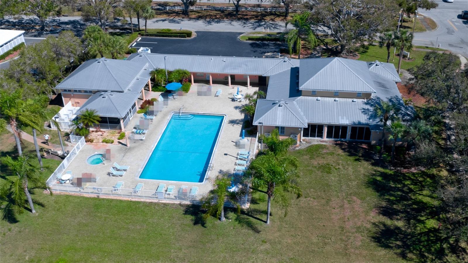 Image 41 of 66 For 4460 Fairways Boulevard 102