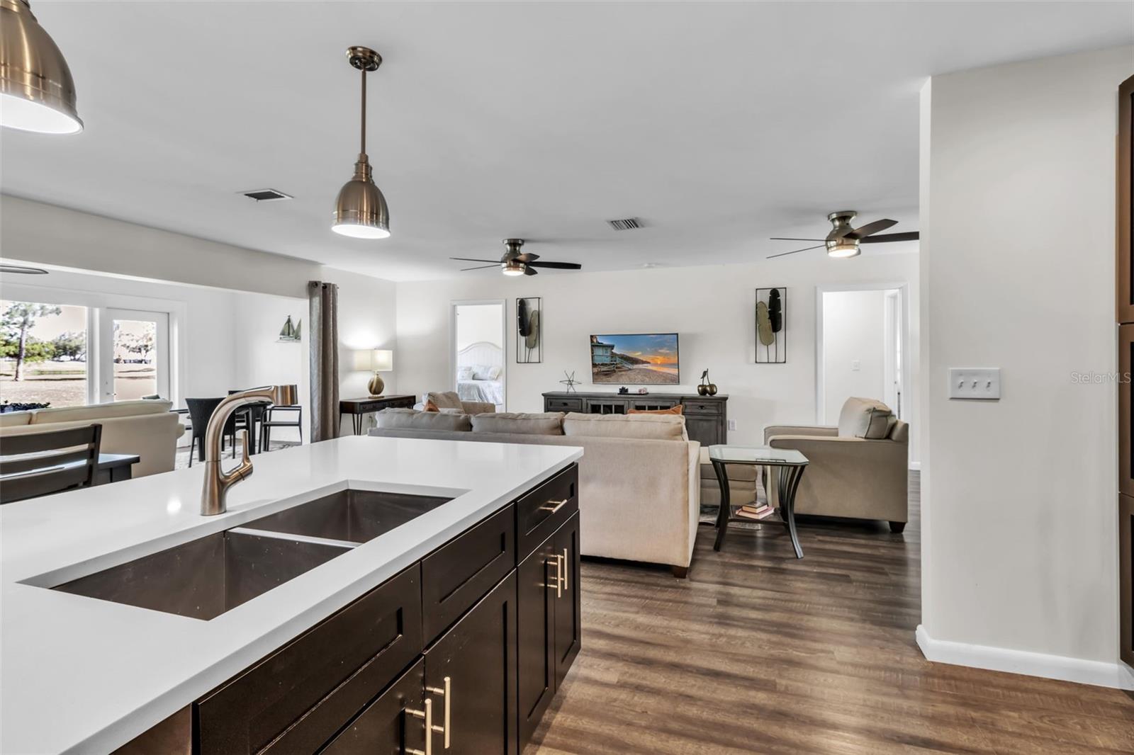 Image 11 of 46 For 5519 Palm Aire Drive