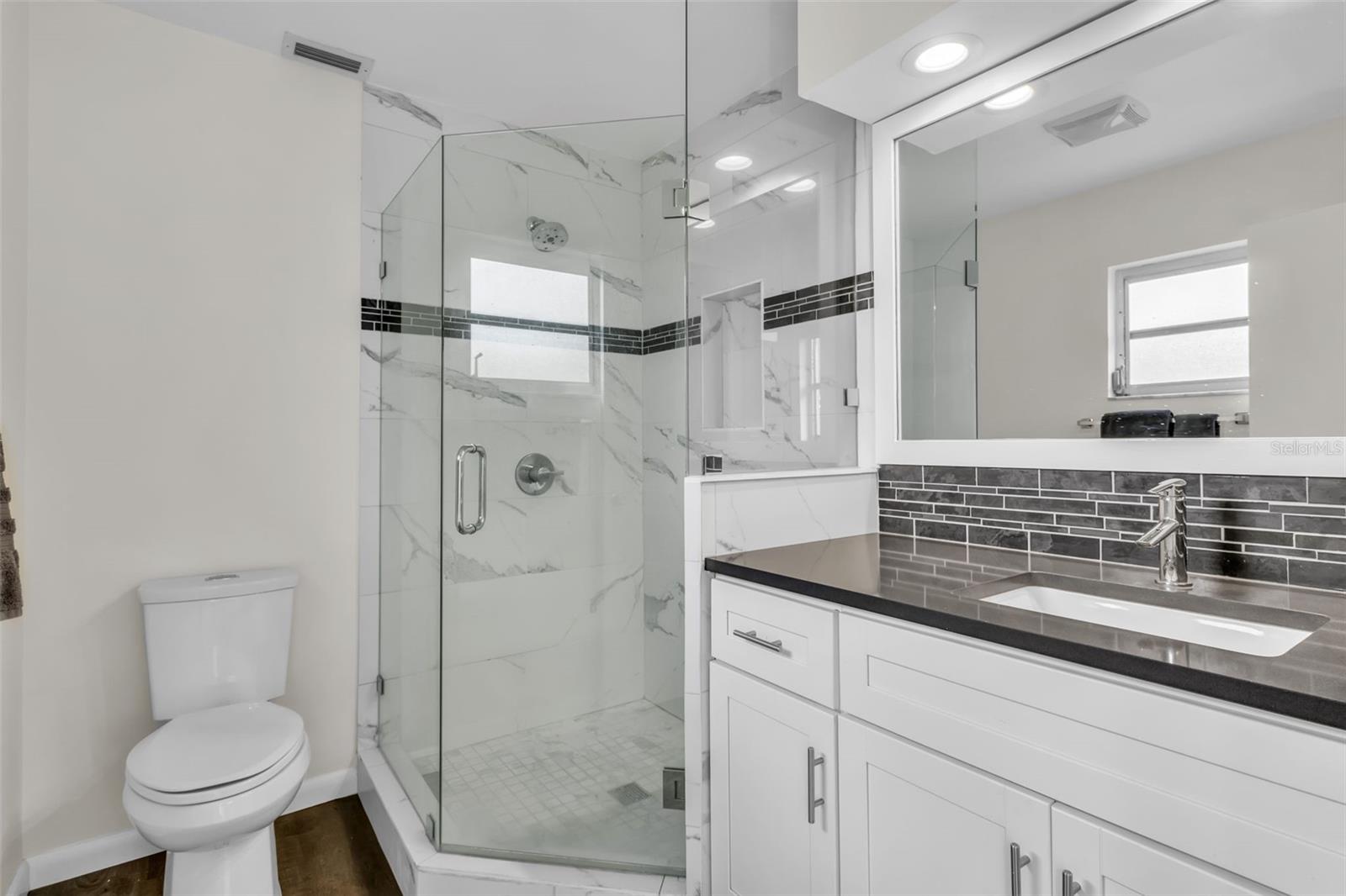 Image 30 of 46 For 5519 Palm Aire Drive