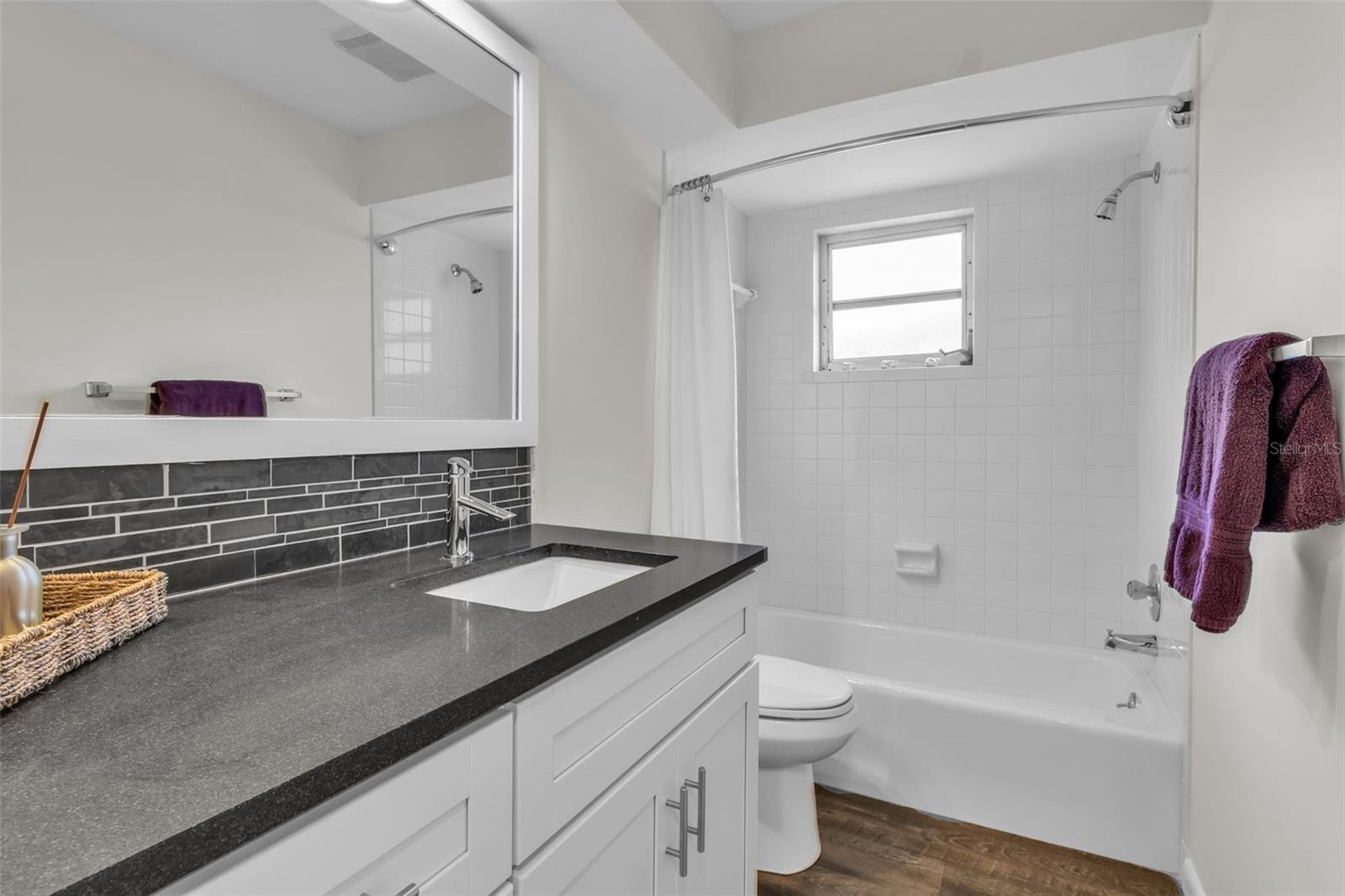 Image 37 of 46 For 5519 Palm Aire Drive