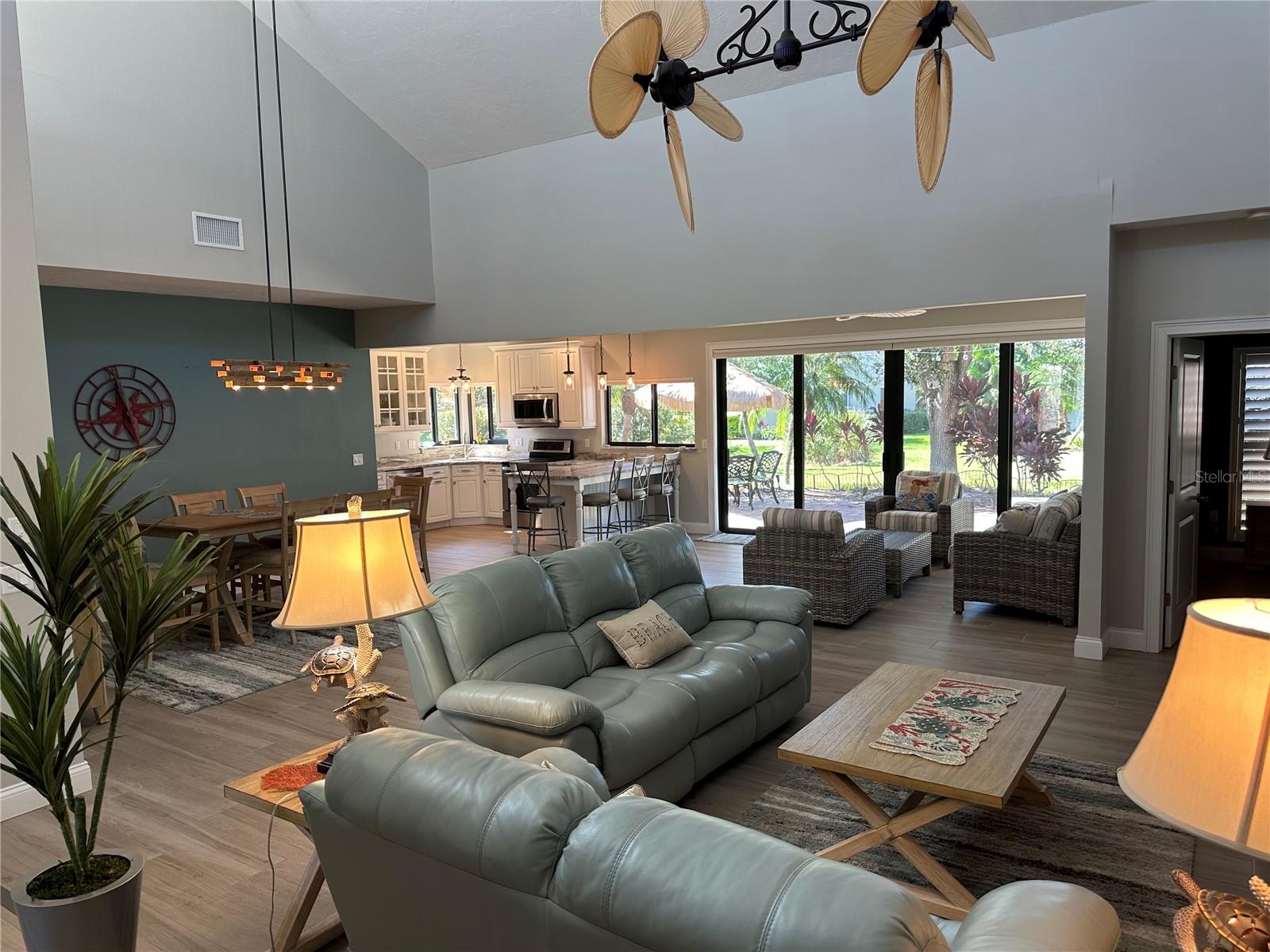 Image 16 of 48 For 195 Inlets Boulevard 195