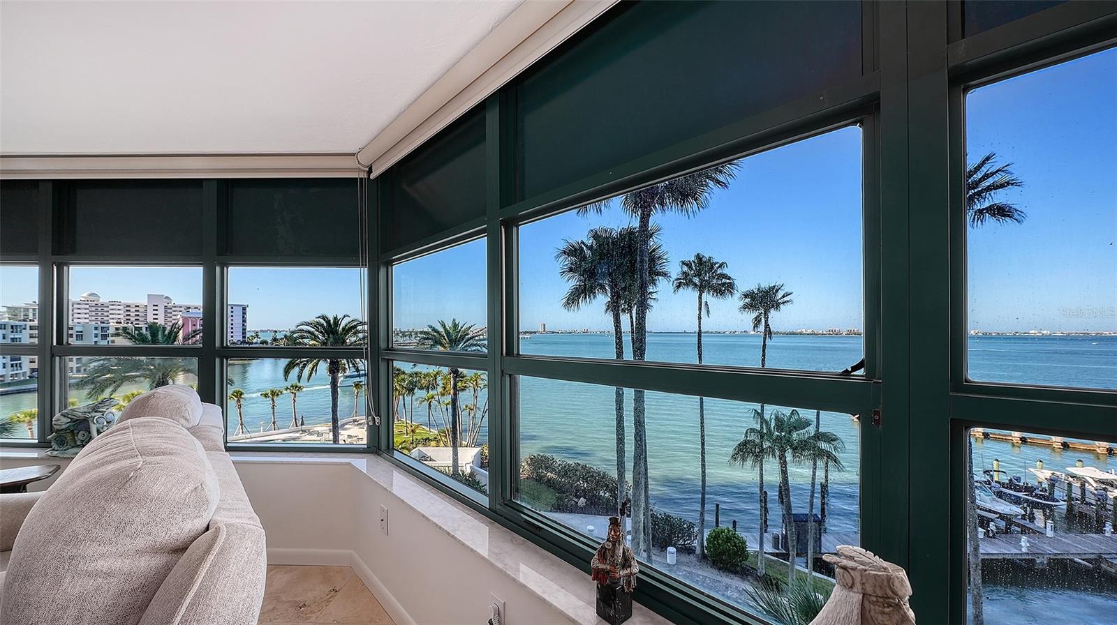 Image 12 of 65 For 888 Blvd Of The Arts  505