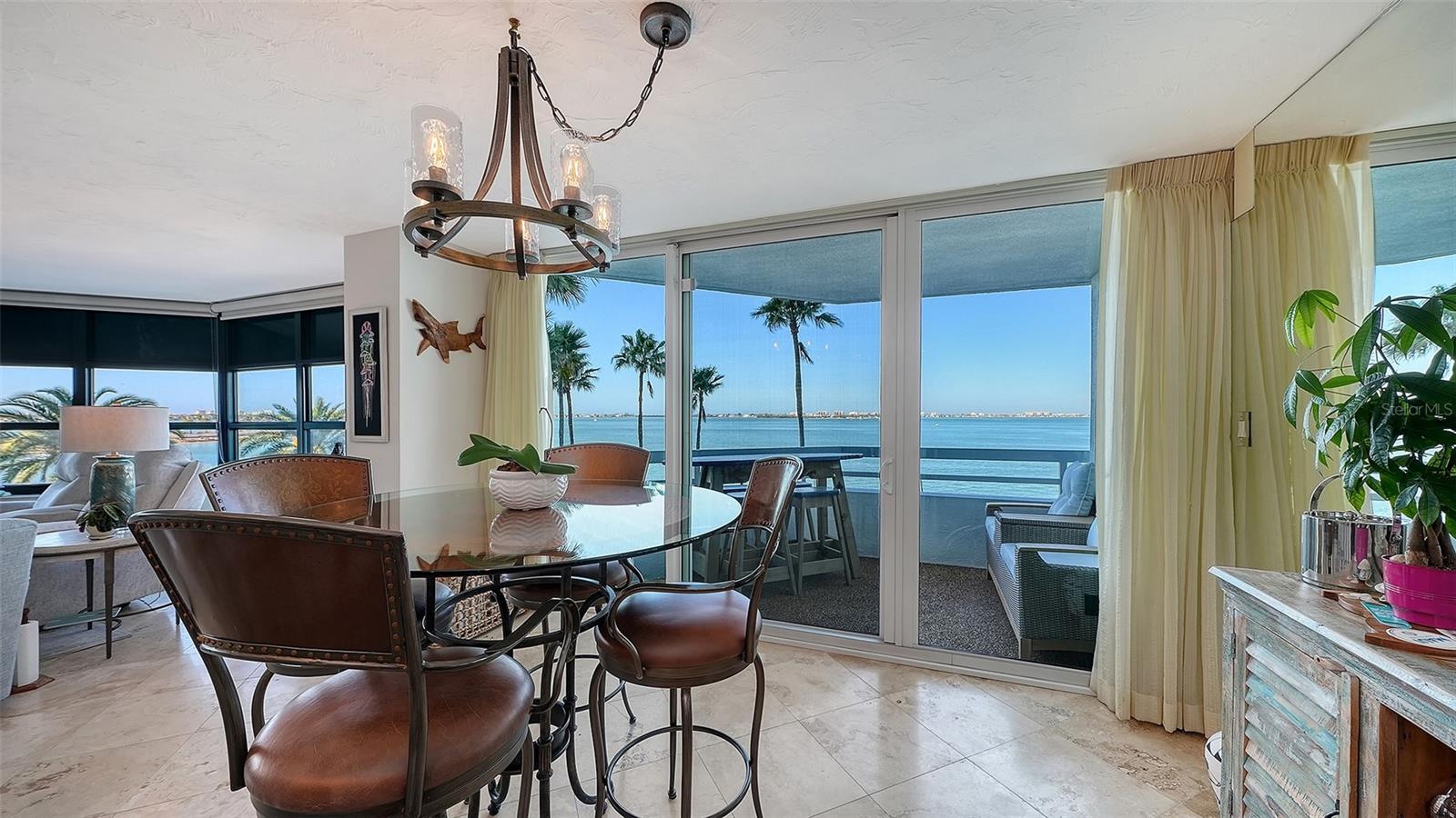 Image 13 of 65 For 888 Blvd Of The Arts  505