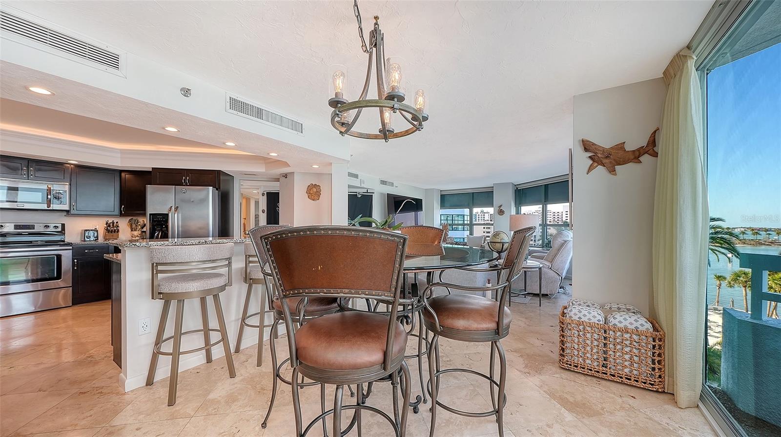 Image 15 of 65 For 888 Blvd Of The Arts  505