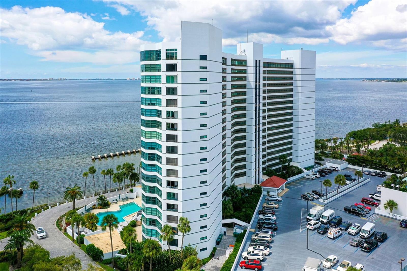 Image 2 of 65 For 888 Blvd Of The Arts  505