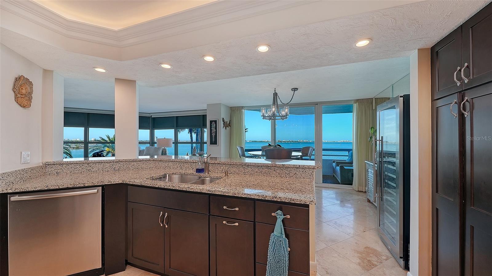 Image 22 of 65 For 888 Blvd Of The Arts  505