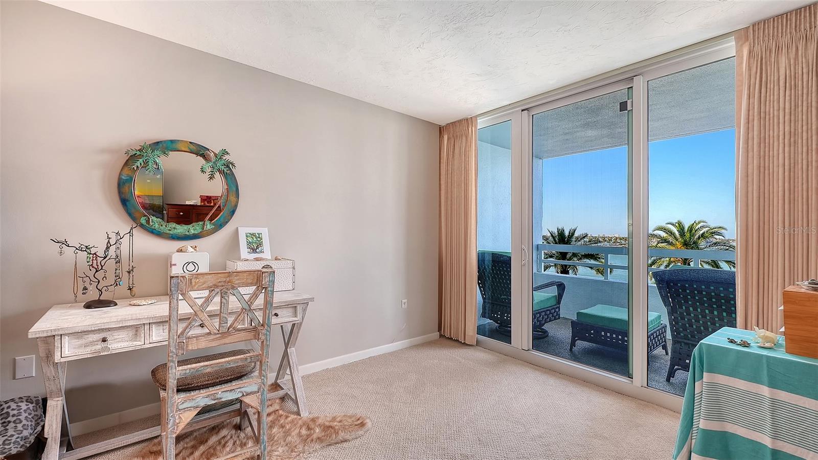 Image 28 of 65 For 888 Blvd Of The Arts  505