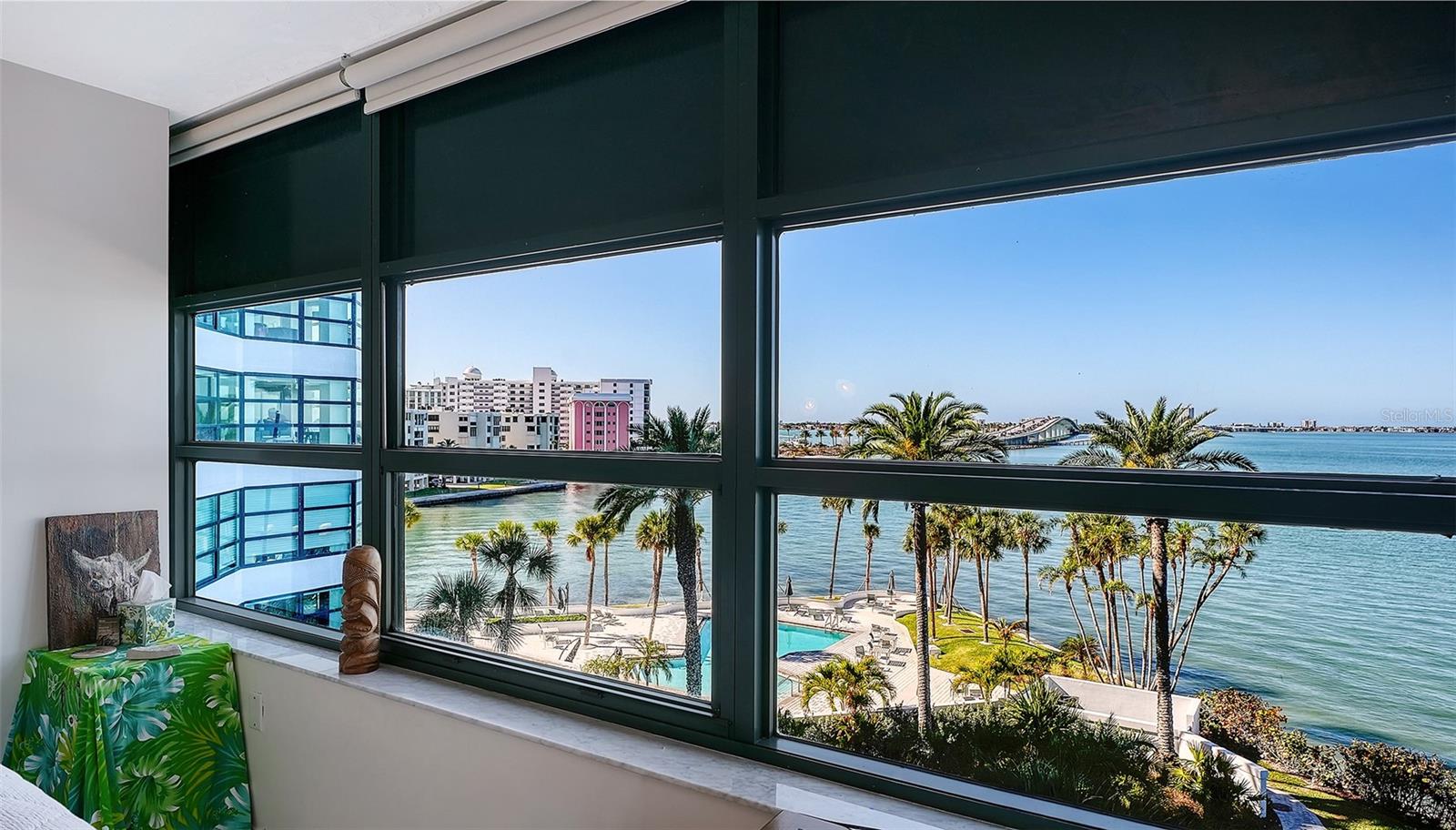 Image 36 of 65 For 888 Blvd Of The Arts  505