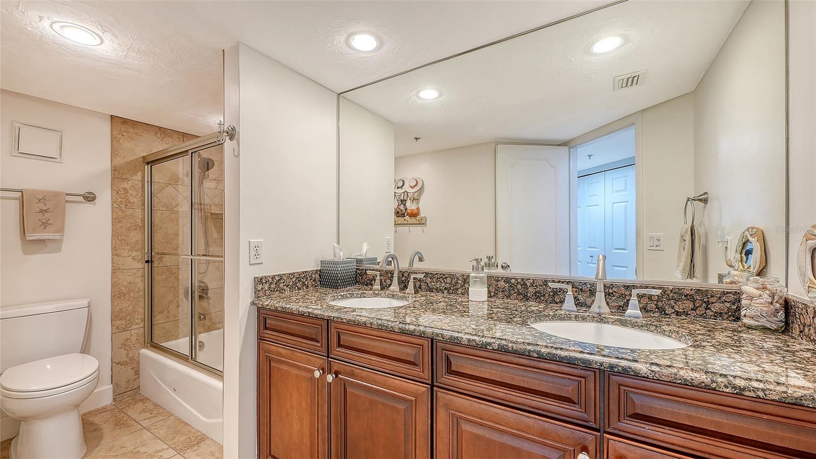 Image 37 of 65 For 888 Blvd Of The Arts  505