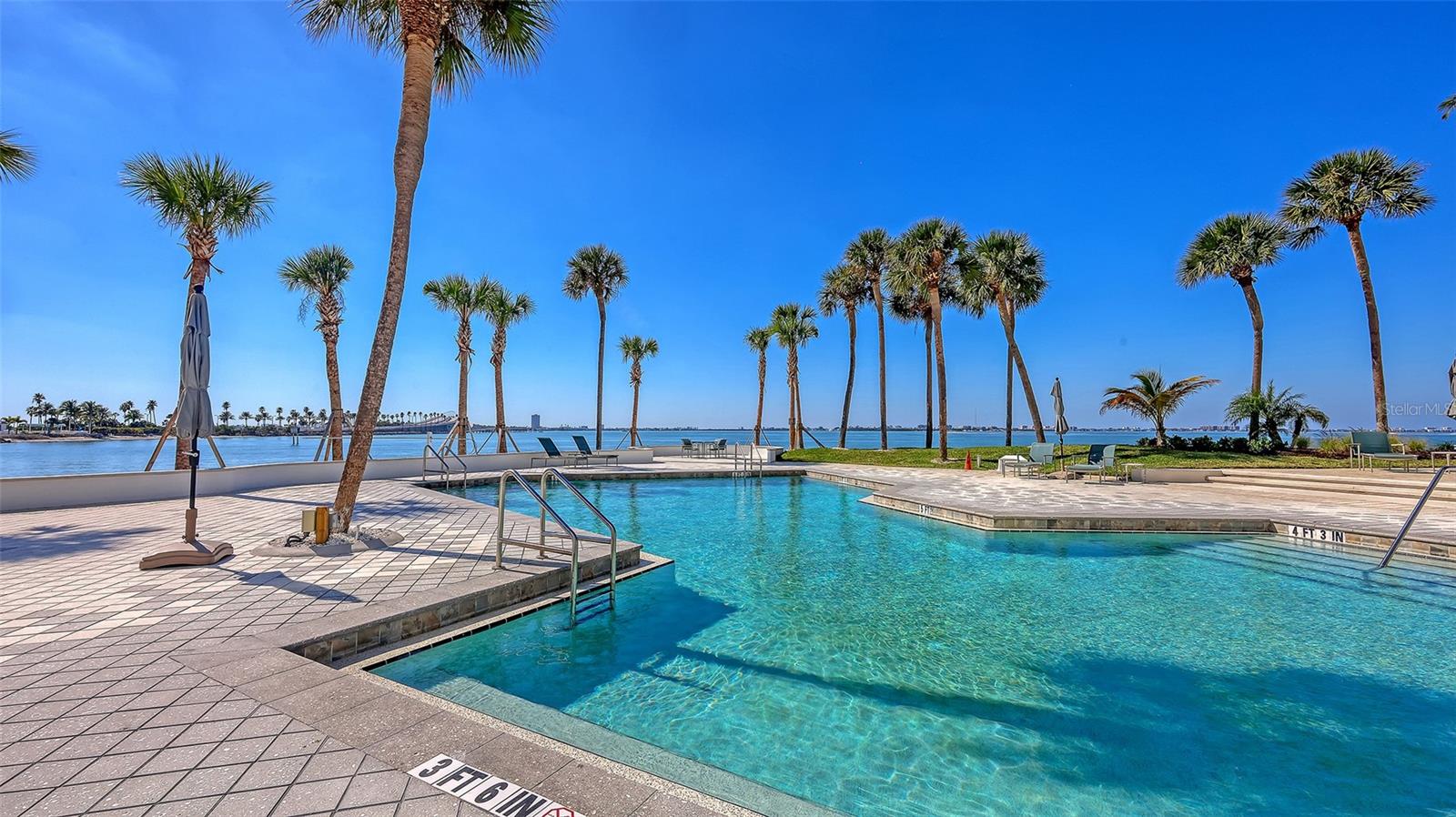 Image 45 of 65 For 888 Blvd Of The Arts  505