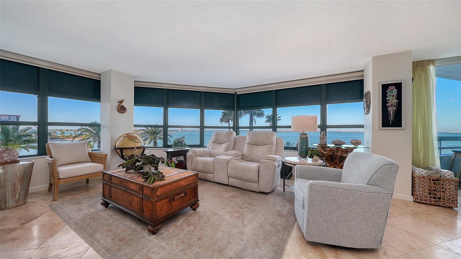 Image 9 of 65 For 888 Blvd Of The Arts  505