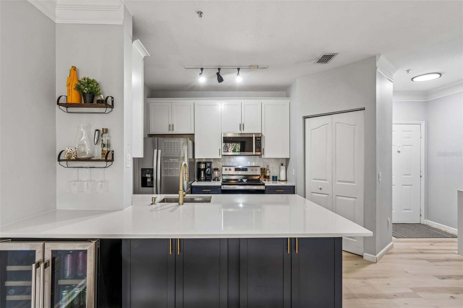 Image 17 of 65 For 4207 Dale Mabry Highway 9305