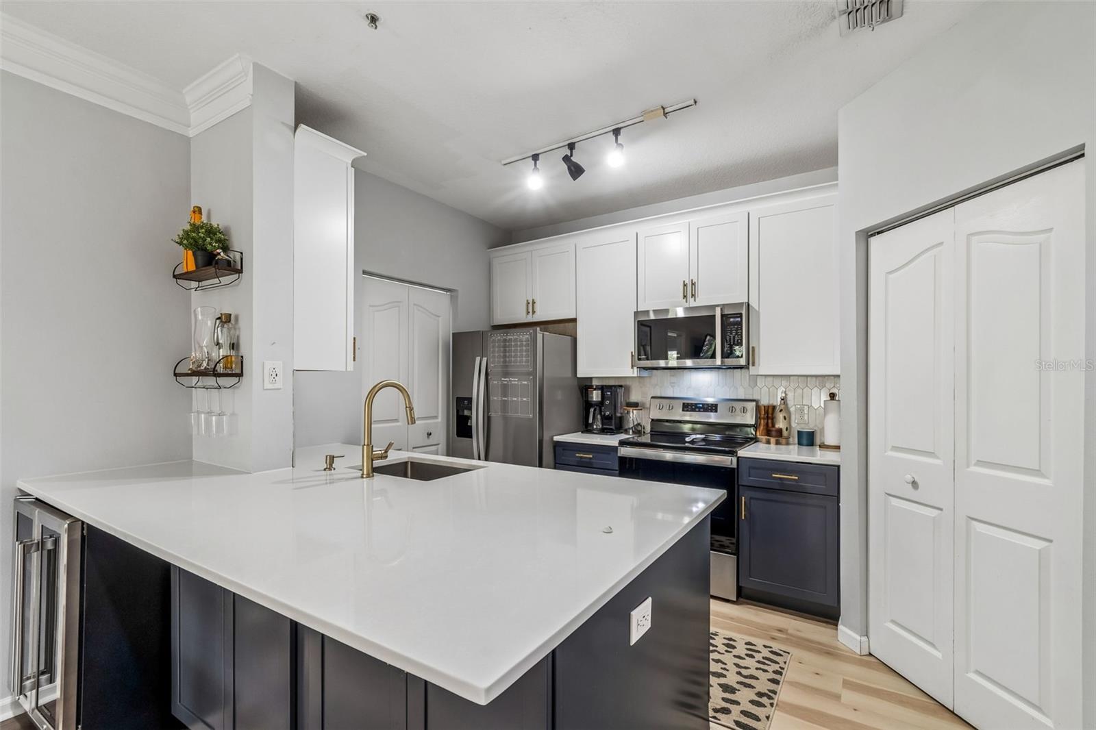 Image 18 of 65 For 4207 Dale Mabry Highway 9305