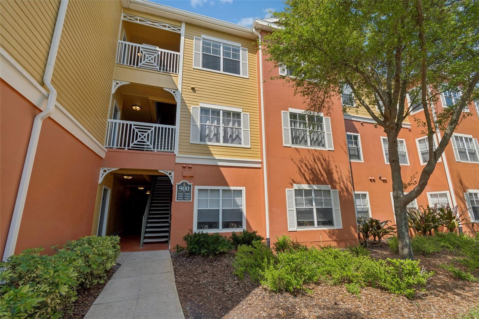 Image 2 of 65 For 4207 Dale Mabry Highway 9305