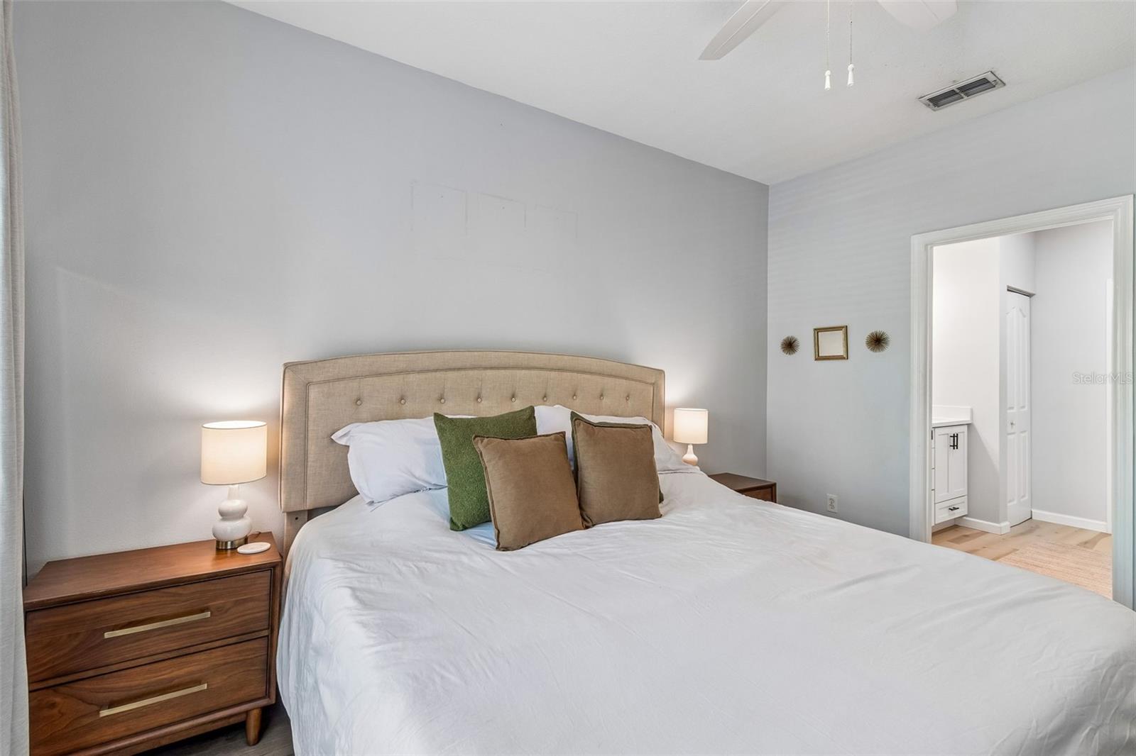 Image 35 of 65 For 4207 Dale Mabry Highway 9305