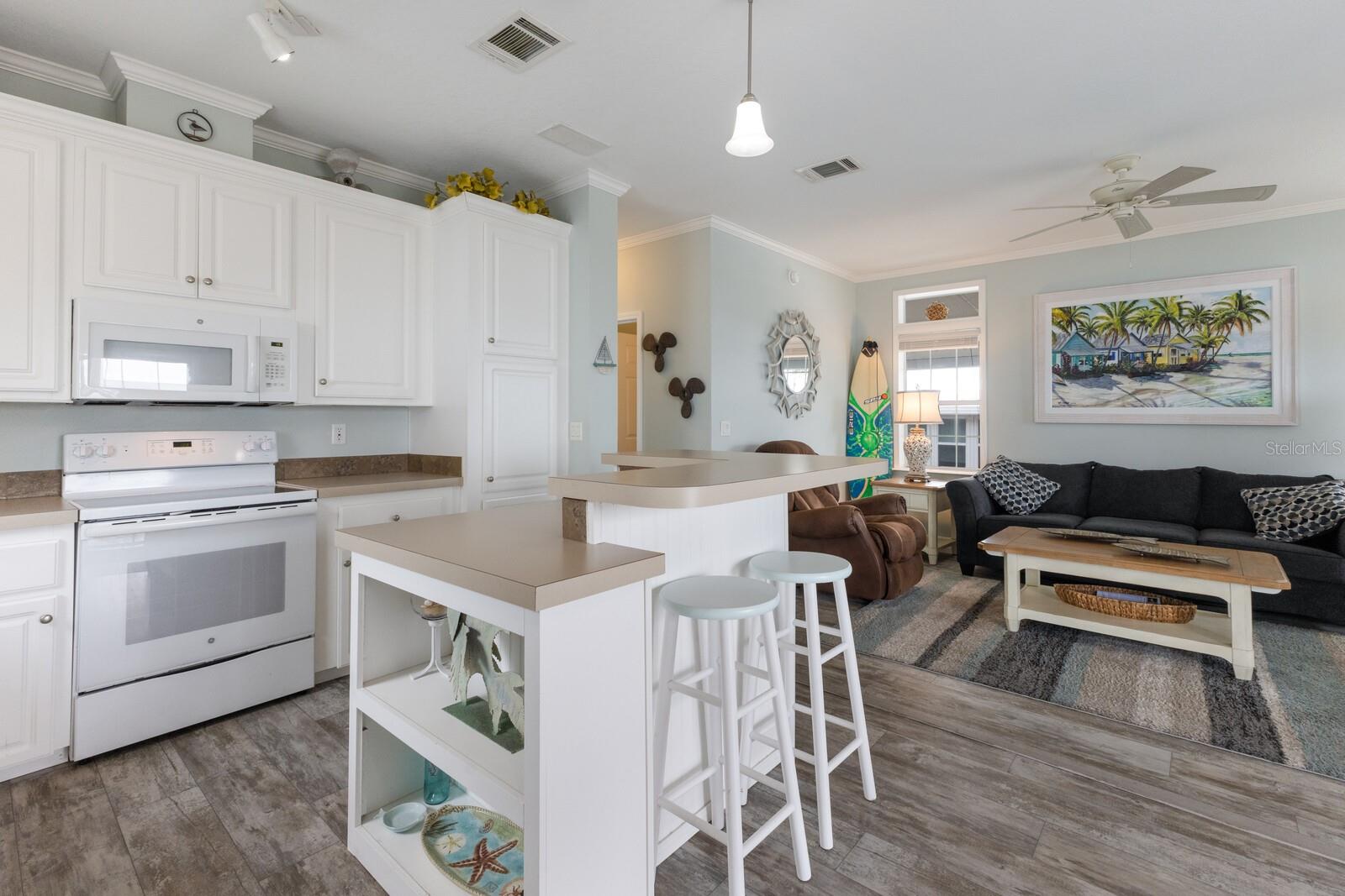 Image 11 of 45 For 1316 28th Avenue Drive W