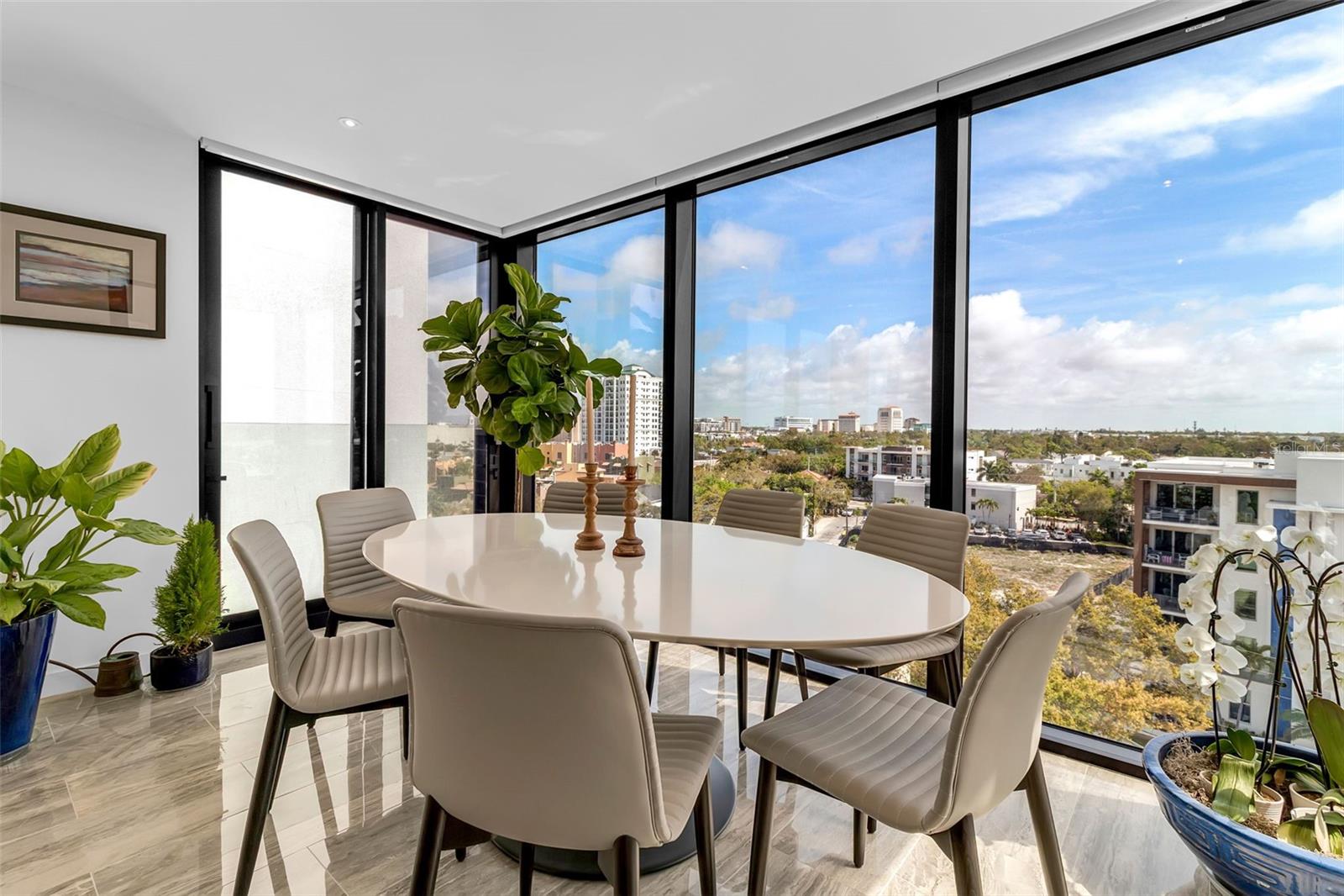 Image 19 of 40 For 707 Gulfstream Avenue 802