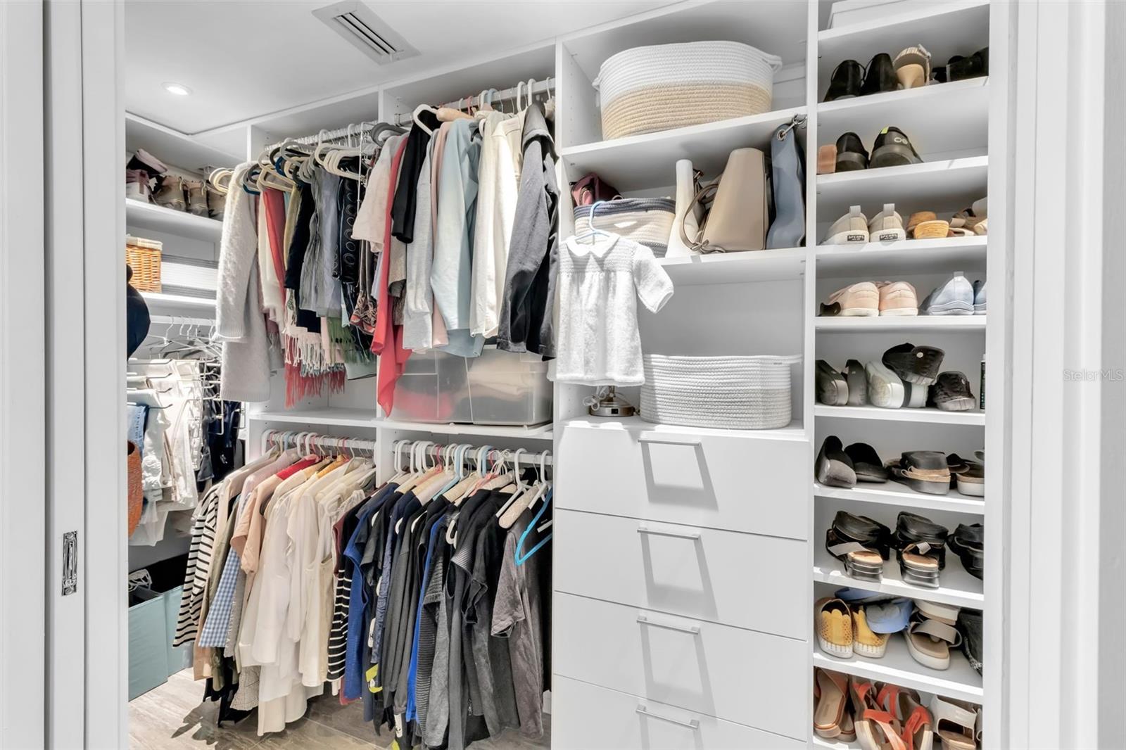 Image 28 of 40 For 707 Gulfstream Avenue 802