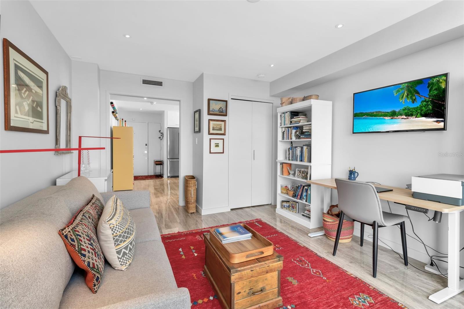 Image 30 of 40 For 707 Gulfstream Avenue 802