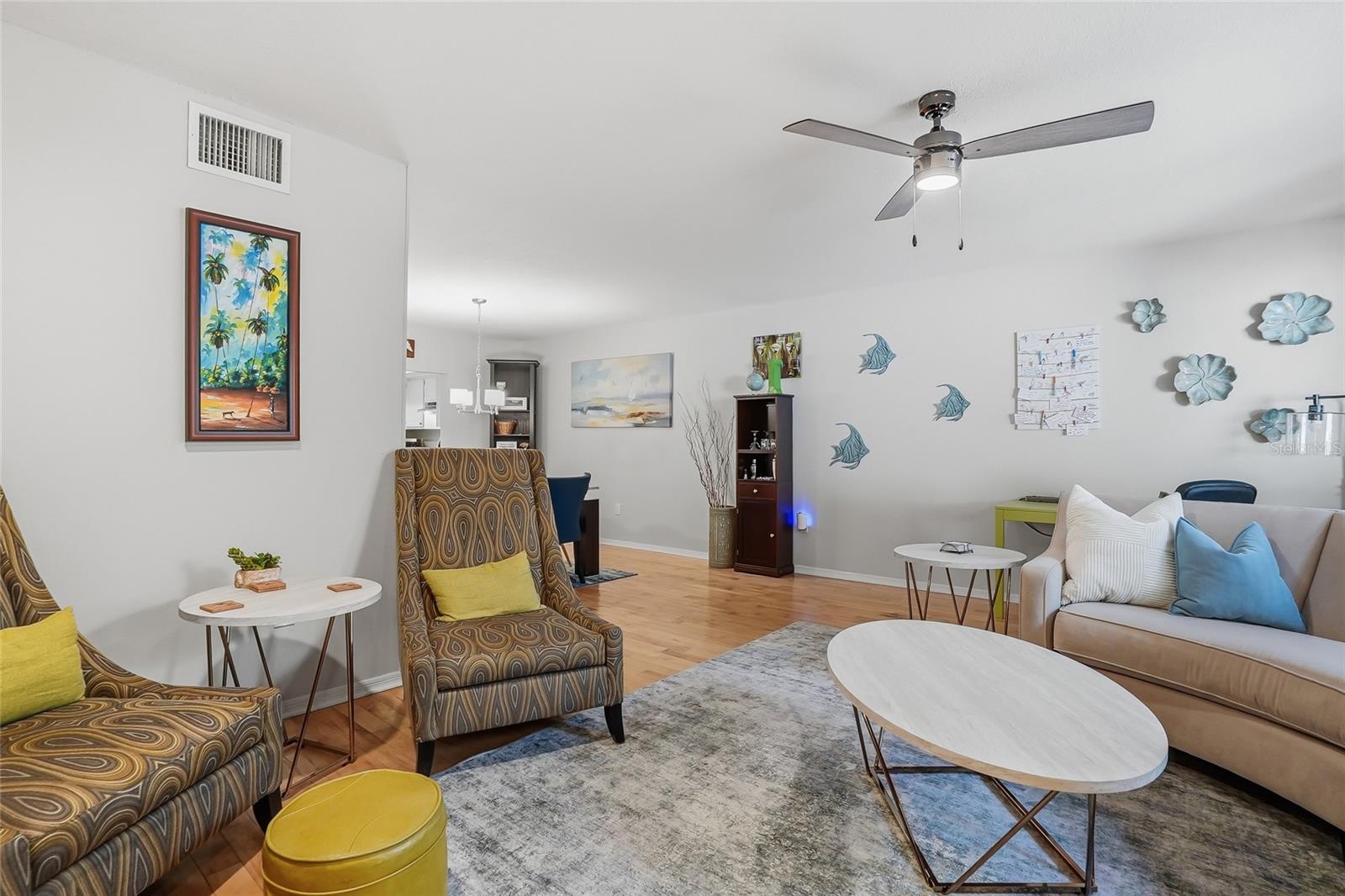 Image 17 of 37 For 8314 Civic Road