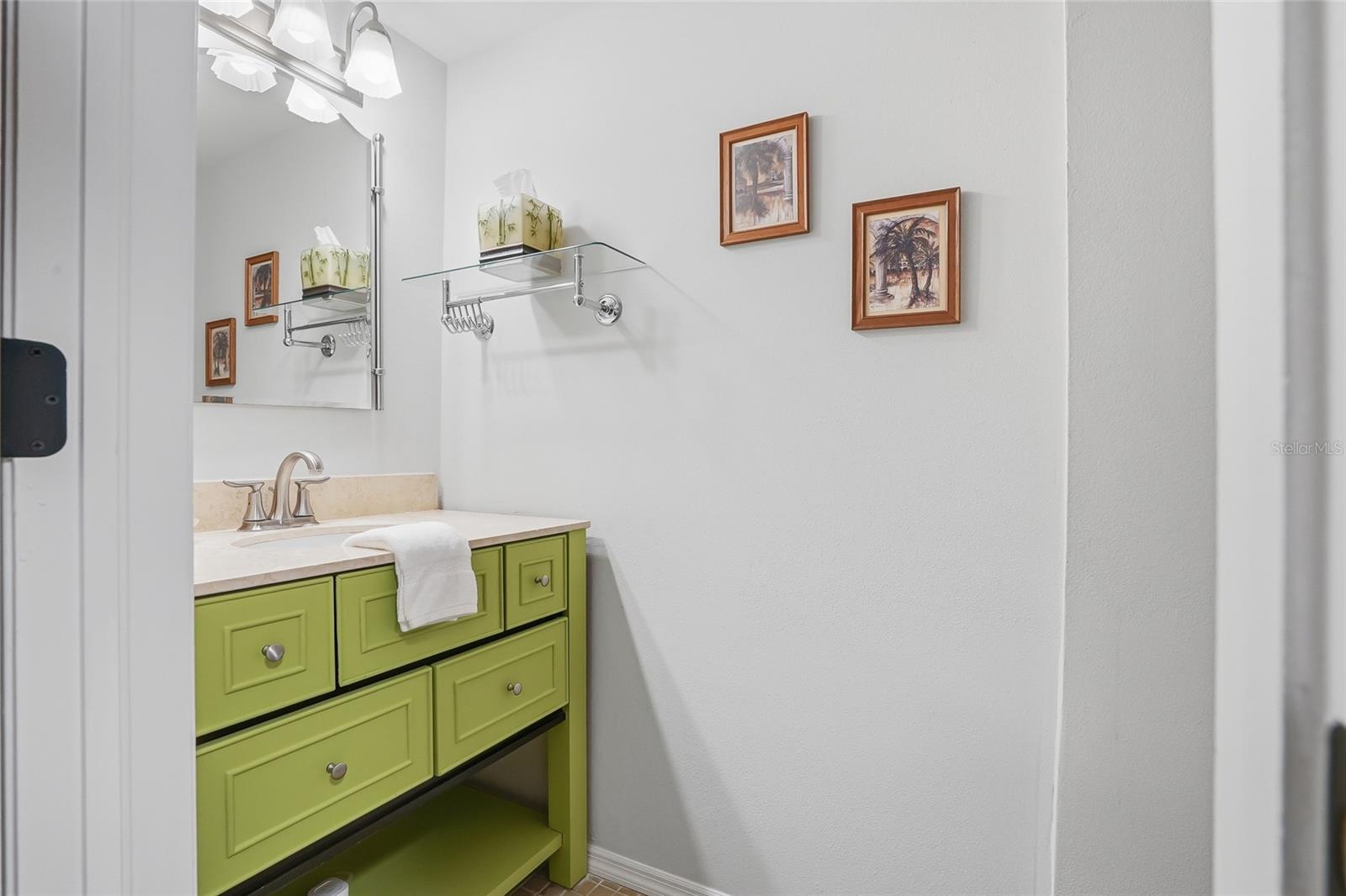 Image 18 of 37 For 8314 Civic Road