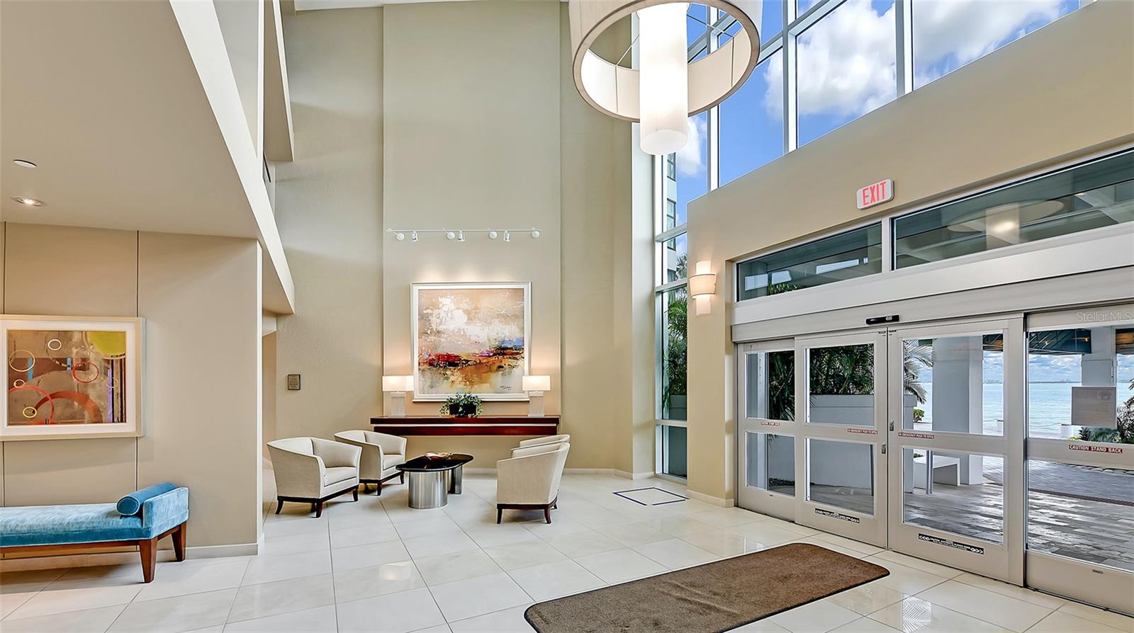 Image 33 of 84 For 988 Blvd Of The Arts  1411