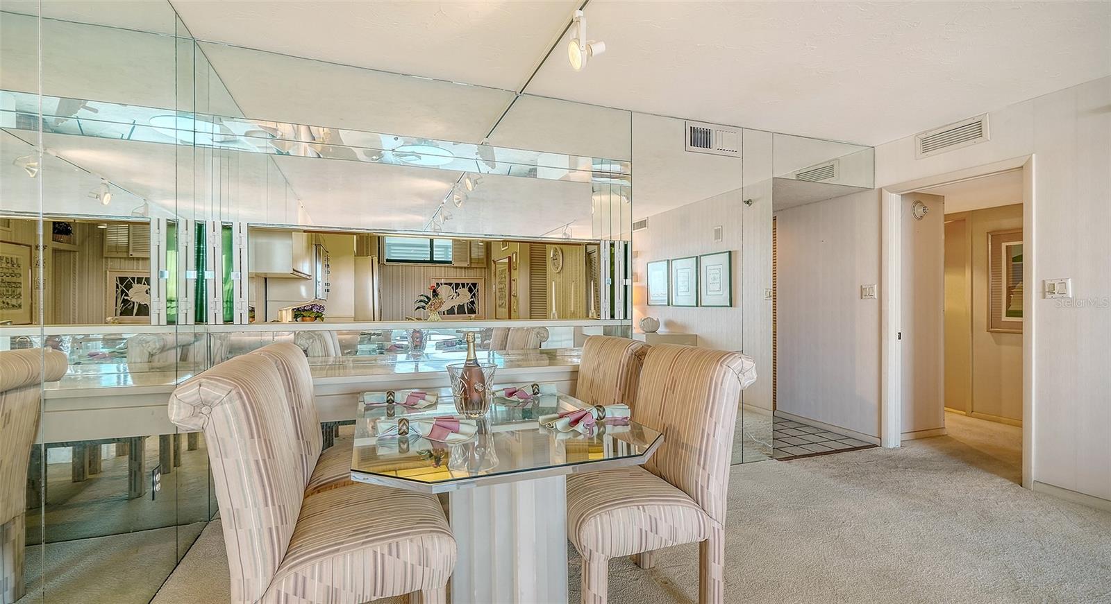 Image 8 of 84 For 988 Blvd Of The Arts  1411