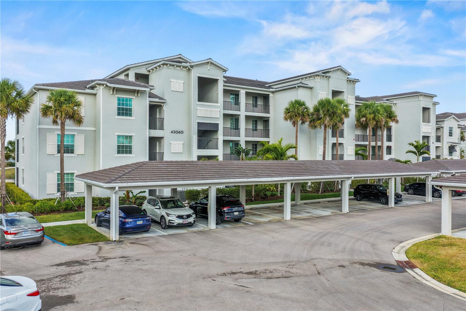 Image 19 of 26 For 43060 Greenway Boulevard 714