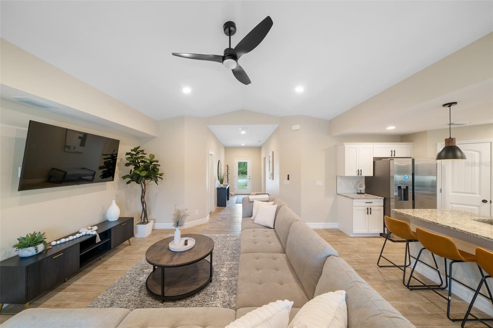 Image 5 of 47 For 111 Sunset Road