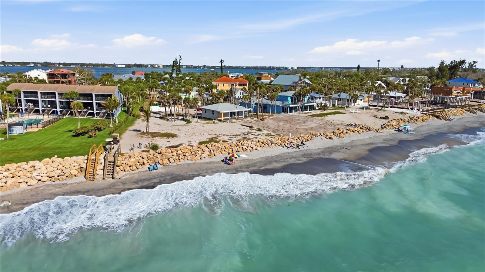 Image 4 of 6 For 4076 Beach Road Ctg6