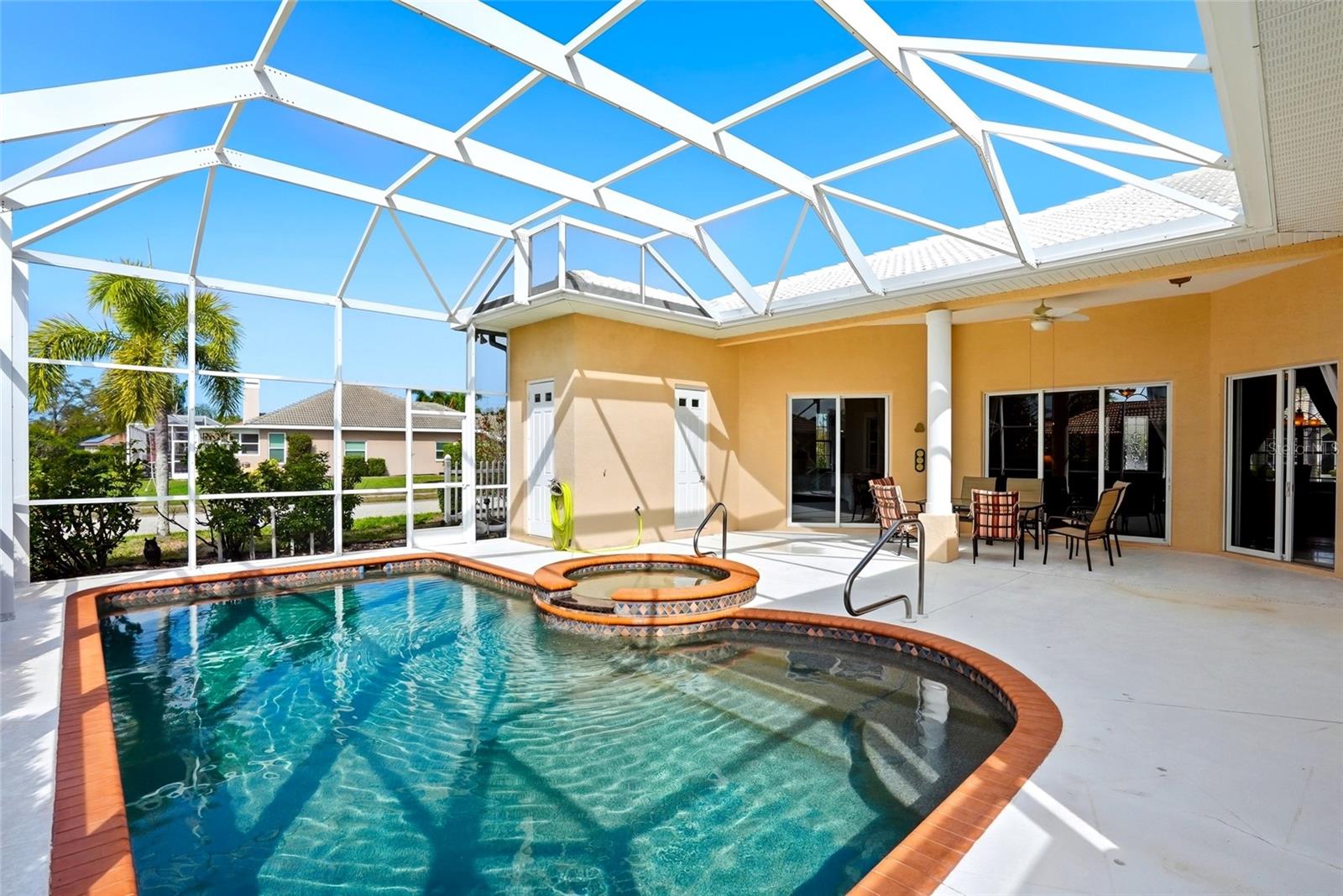 Image 2 of 32 For 1146 Deardon Drive