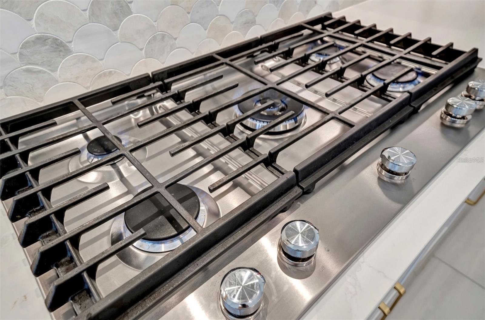 Image 37 of 100 For 10201 Beach Dune Drive