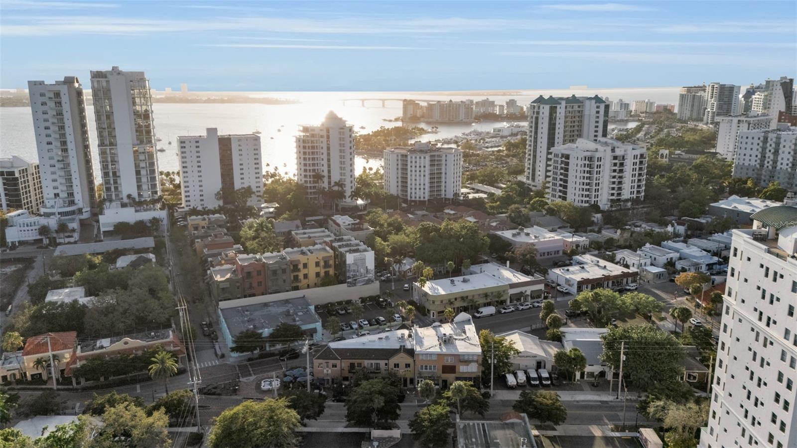 Image 10 of 42 For 530 Orange Avenue