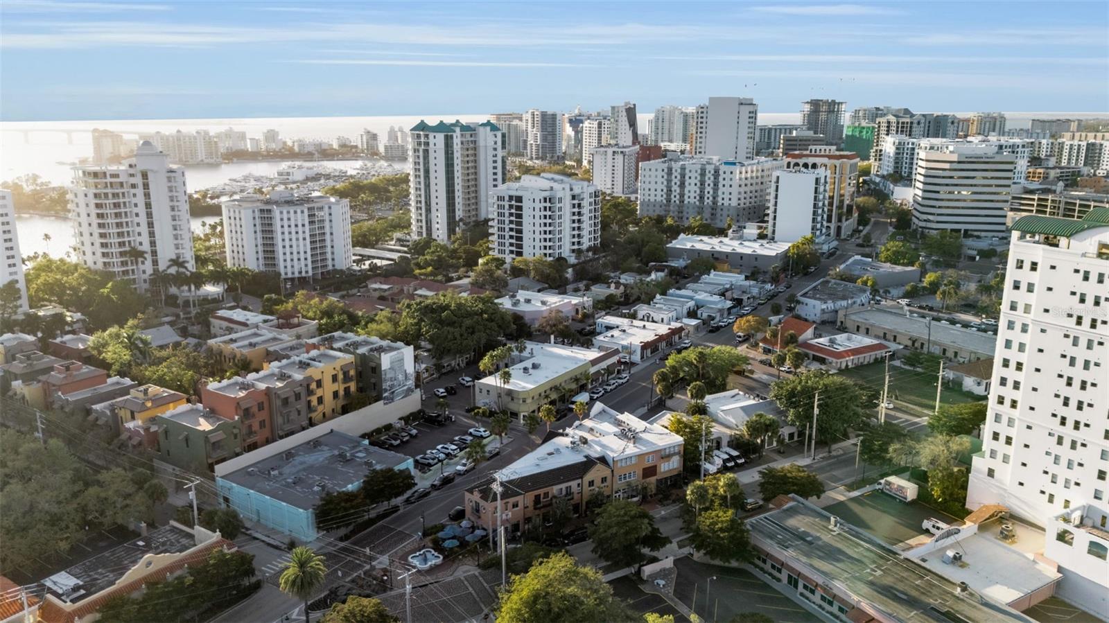 Image 11 of 42 For 530 Orange Avenue