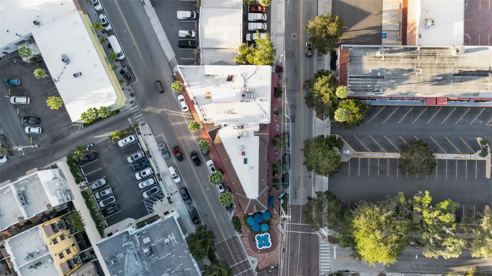 Image 13 of 42 For 530 Orange Avenue