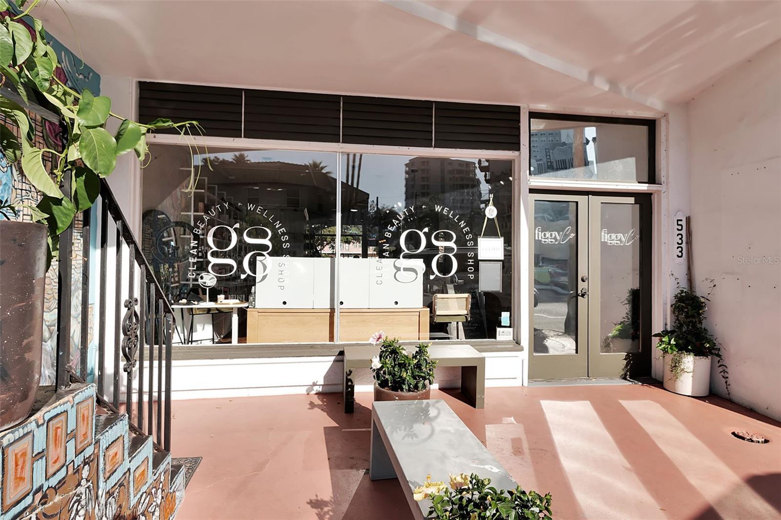 Image 40 of 42 For 530 Orange Avenue