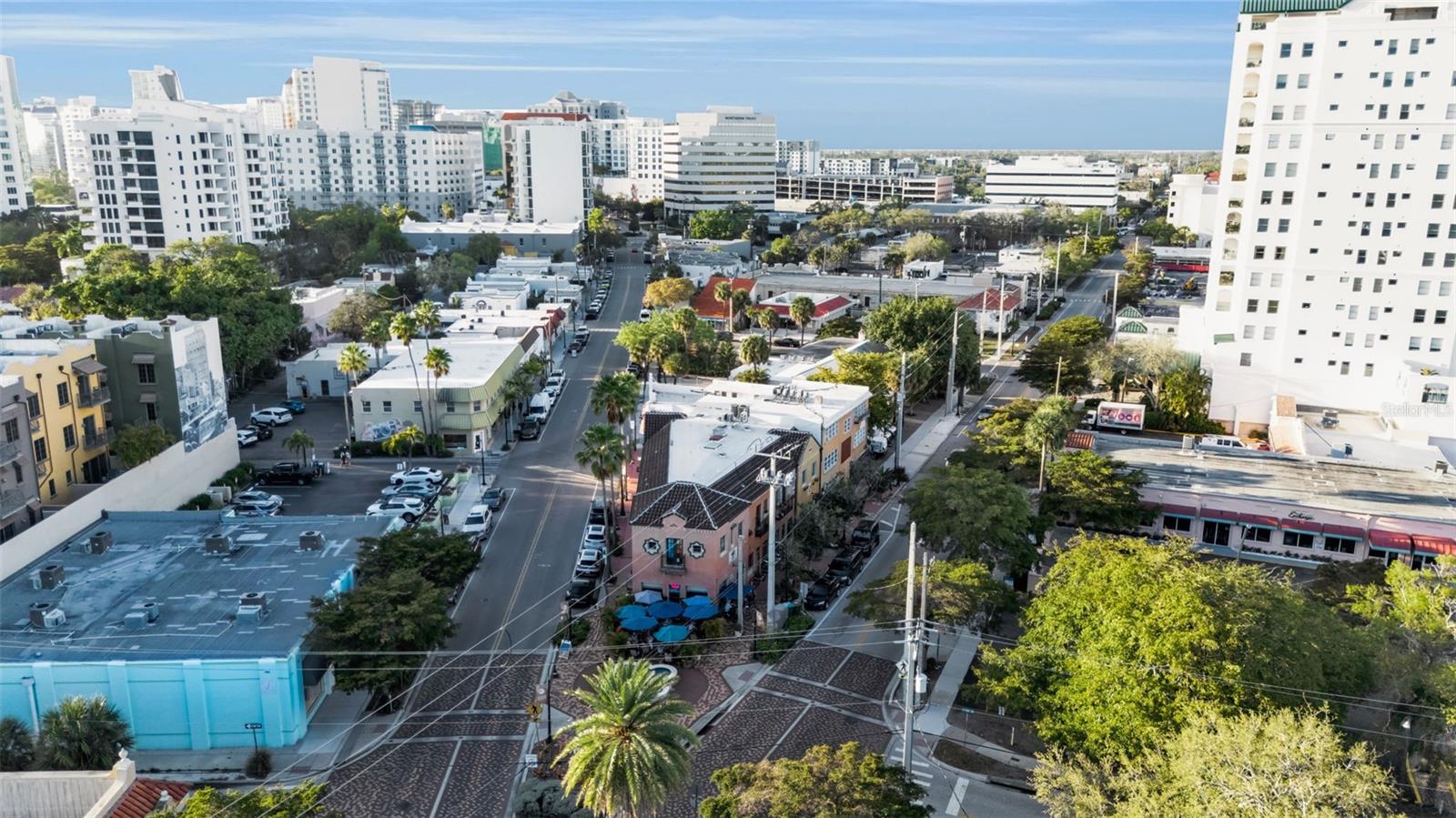 Image 9 of 42 For 530 Orange Avenue