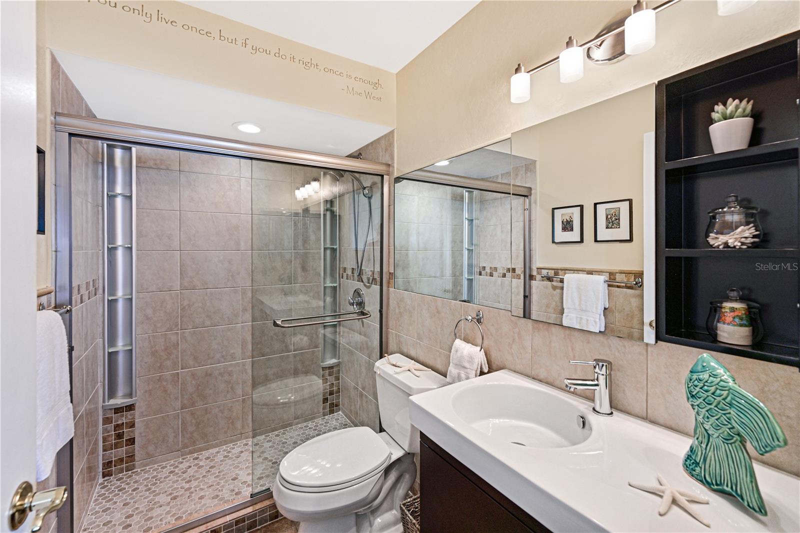 Image 22 of 74 For 4405 Mount Vernon Drive