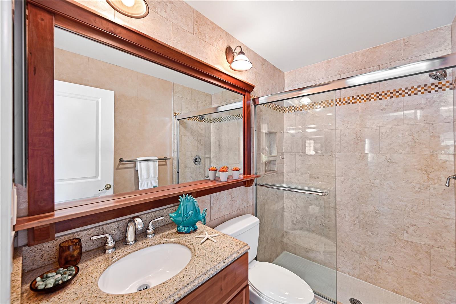 Image 25 of 74 For 4405 Mount Vernon Drive