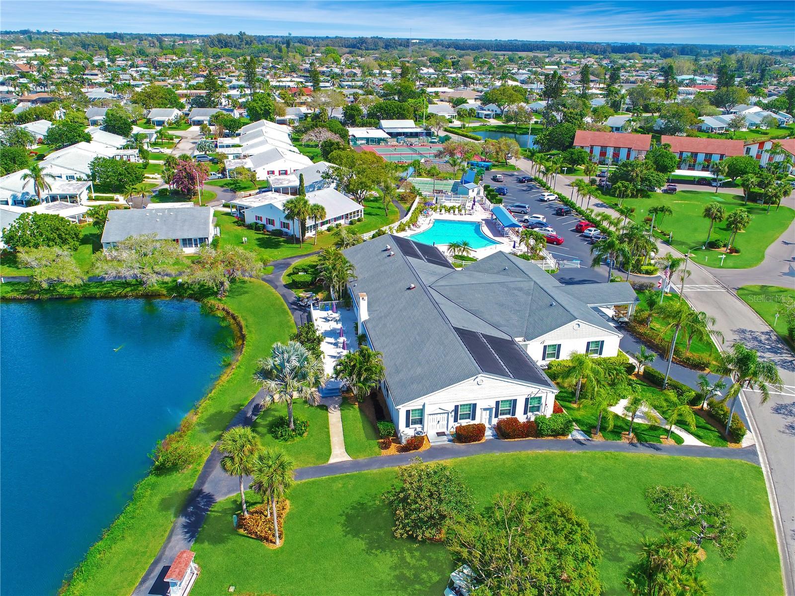 Image 39 of 74 For 4405 Mount Vernon Drive