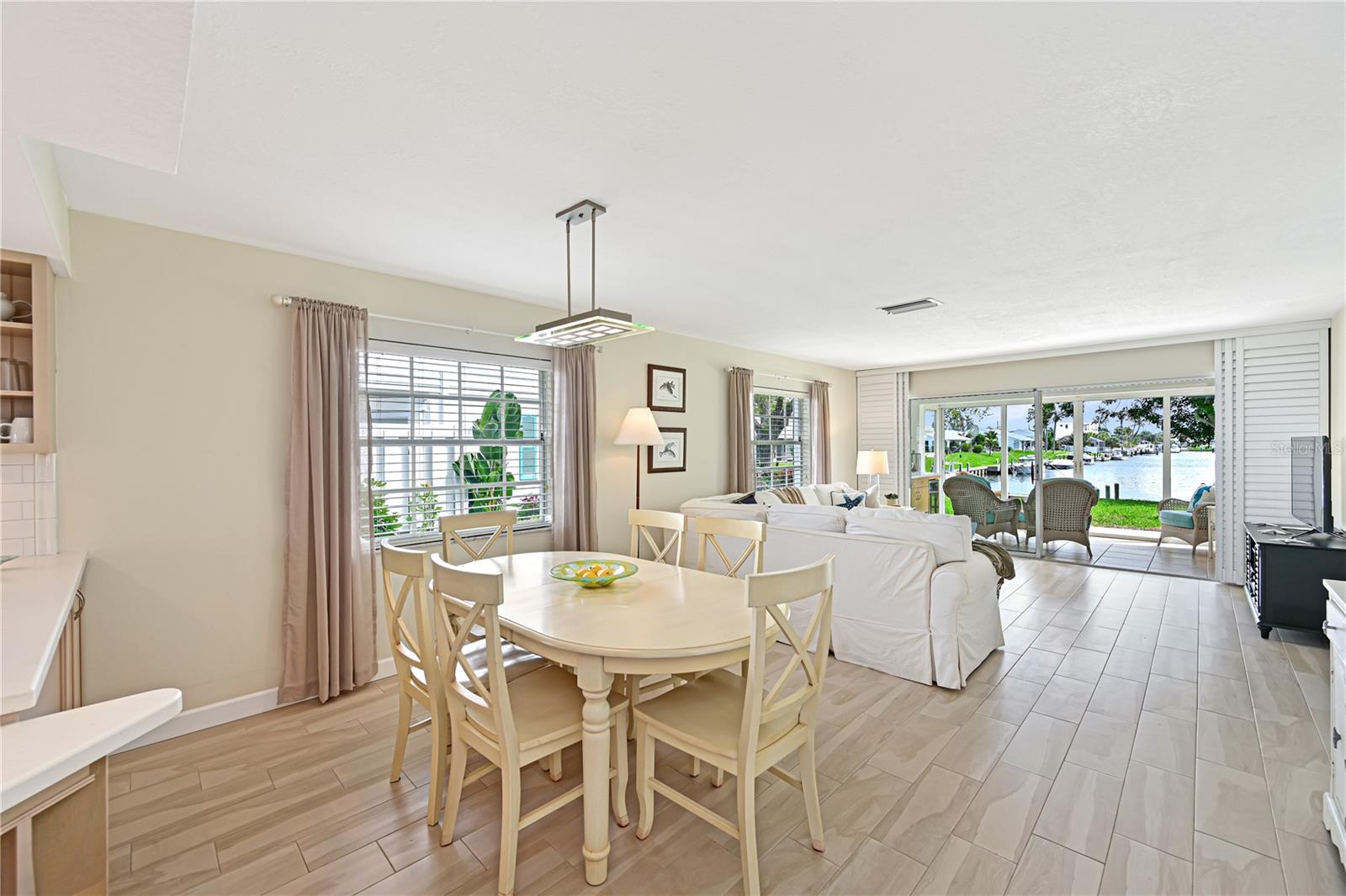 Image 8 of 74 For 4405 Mount Vernon Drive